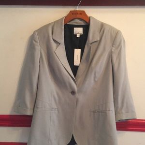 Bebe “ Kardashian’s “ Silk Twill Blazer